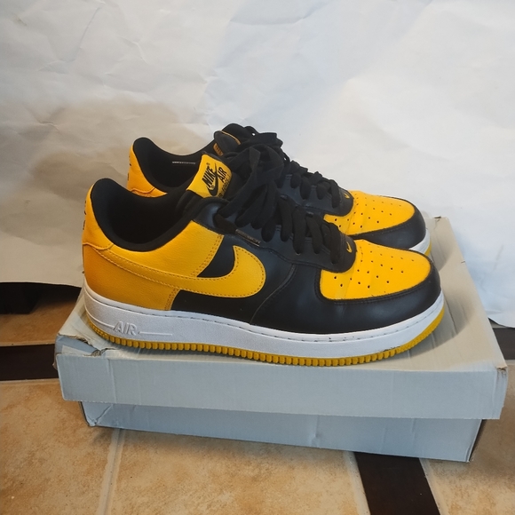 Nike Other - Size 9 - Nike Air Force 1 Black University Gold With Box - 820266-011